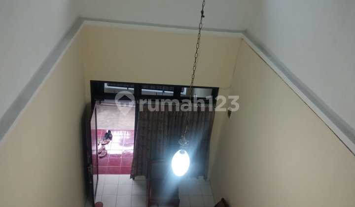 For Sale Quickly Ready-to-Occupy 2-Story House in East Jakarta 2