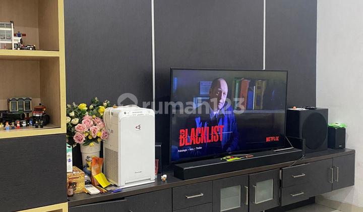 Dijual Cepat Rumah 2 Lantai Siap Huni di Galaxy. 2