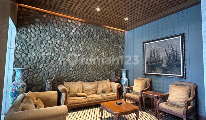 Dijual Cepat Rumah 3. Lantai Lokasi. Strategis.di Jakarta Selatan 2