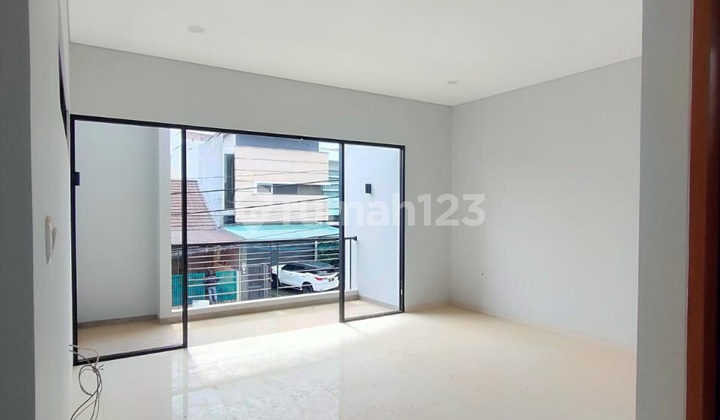 Rumah Minimalis Modern Siap Huni 1