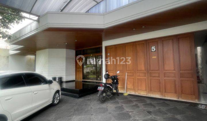 Dijual Rumah Mewah Full Furnished Strategis Pusat Kota Klojen Malang  2