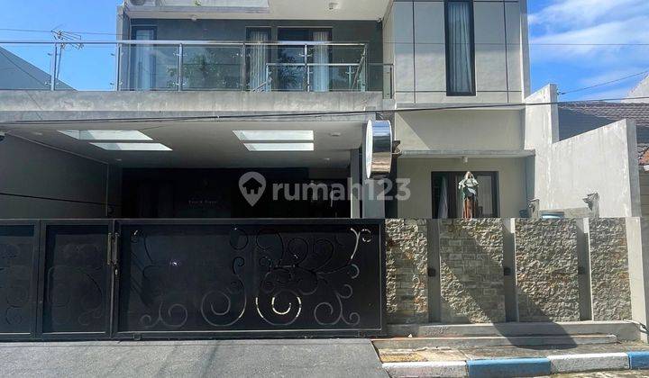 Dijual Rumah Mewah 3 Lantai Full Furnished Di Araya Malang 1