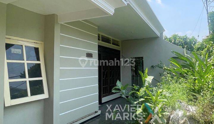 Dijual Rumah Open Space Selangkah Dari Suhat  Rumah Unfurnished Bagus SHM - Sertifikat Hak Milik di Griya Shanta, Griya Shanta 2