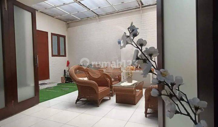 Rumah Unfurnished Lokasi Strategis Di Pesanggrahan Jakarta  2