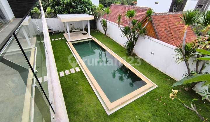 Villa Pribadi Mewah 3 Bedrooms View Gunung Tumbak Bayuh Pererenan Bali