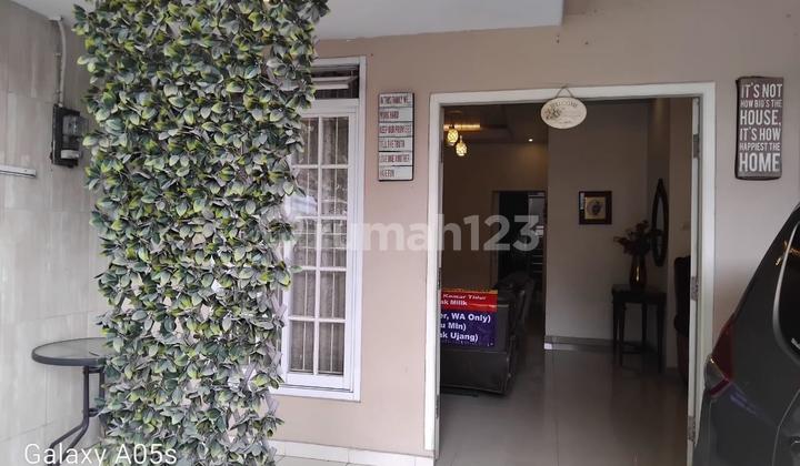 PRICE DROP!!! Strategically Located House in Depok