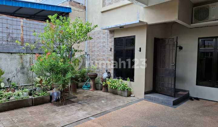 House in Puri Gading 1