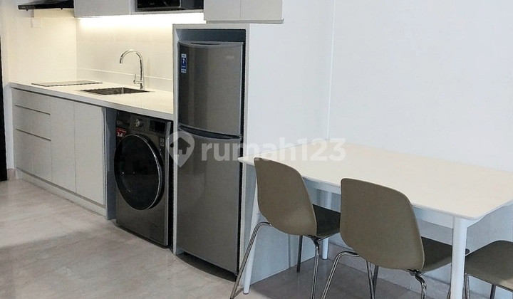 Disewakan Sudirman Suites - 1 Kamar Tidur - Furnished Disewakan Sudirman Suites - 1 Kamar Tidur - Furnished