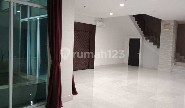 Dijual Apartemen Essence Darmawangsa - 4Bedroom - Unfurnished