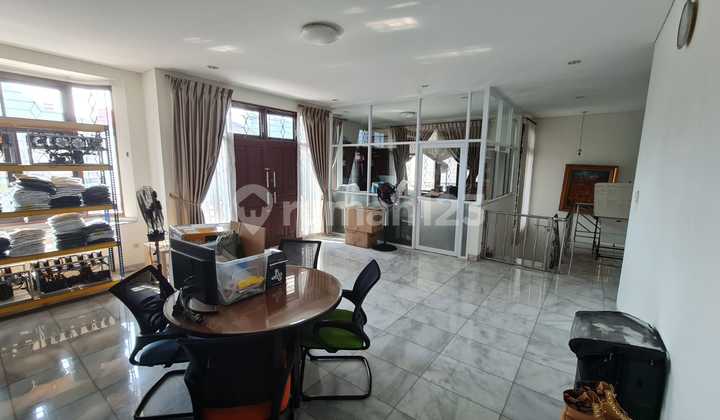 Rumah Sultan Rasa Villa Mewah Di Tanjung Duren 2