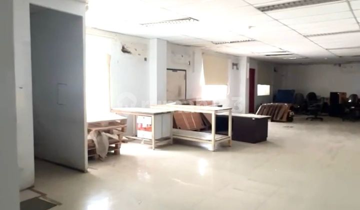 Bisa Sewa atau Beli Gudang Plus Kantor Tengah Kota Alam Sutera. Harga Jual Lihat Deskripsi