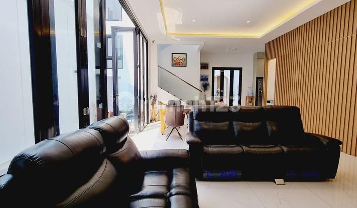 Fresh Brand New 2.5-Story House in Cempaka Putih 2