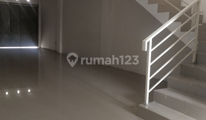 Three-Storey Shop House in Cilendek, West Bogor 2