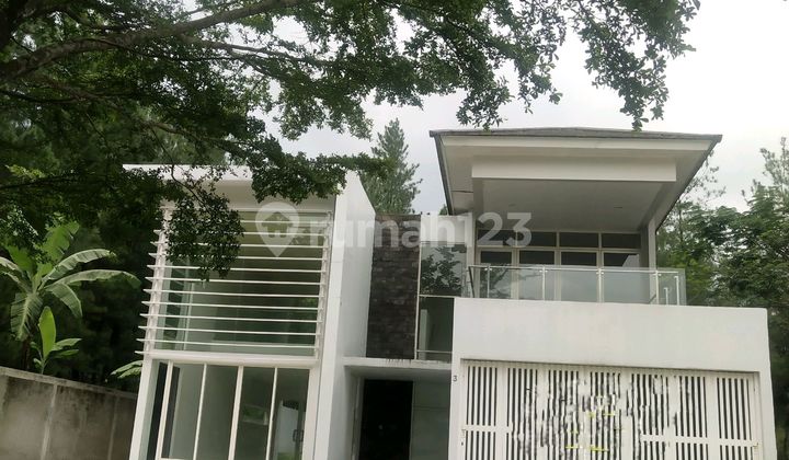 Luxury House in Sentul One Step to the Toll Gate 1