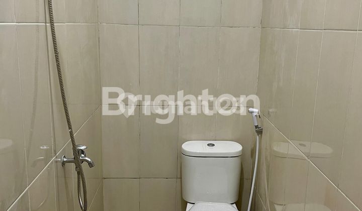 THREE AND A HALF FLOOR SHOPHOUSE IN DISURYA KENCANA, BOGOR CITY CULINARY CENTER