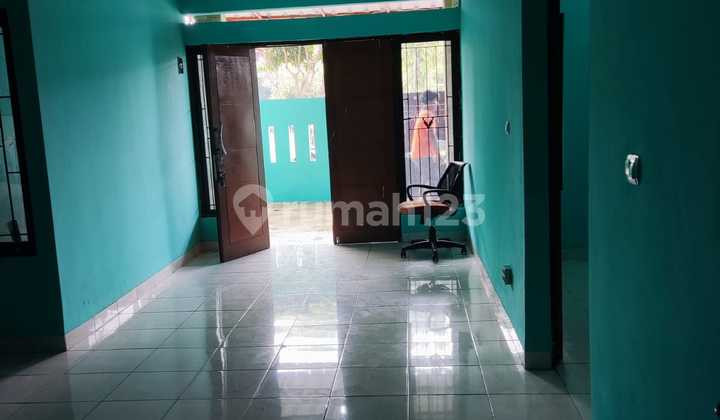 Rumah Rapi Bersih Siap Huni Dijual Sangat Murah 2