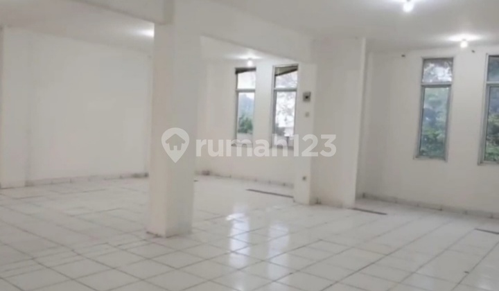 Twin Row House For Rent, One Unit Available In Ciluar 2