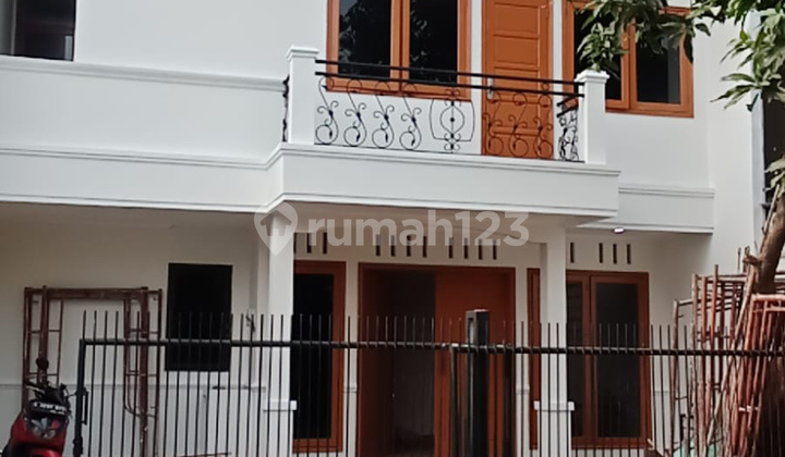 Dijual Rumah Bagus Sudah Renovasi Siap Huni Banjar Wijaya Tangerang