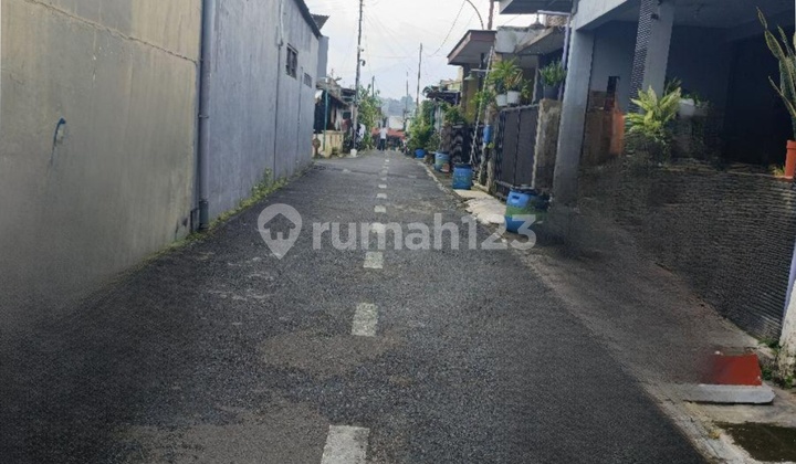 Rumah Potensial Butuh Sentuhan Renovasi, Lokasi Strategis di Daerah Banyumanik Semarang 1