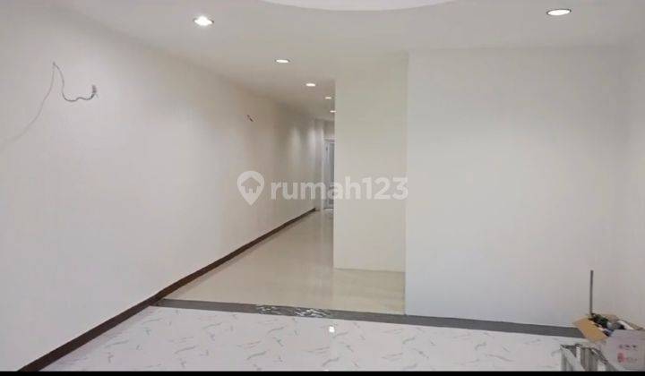 Ruko Di Dewi Sri - Bisa Digunakan Untuk Toko Dan Kantor  2