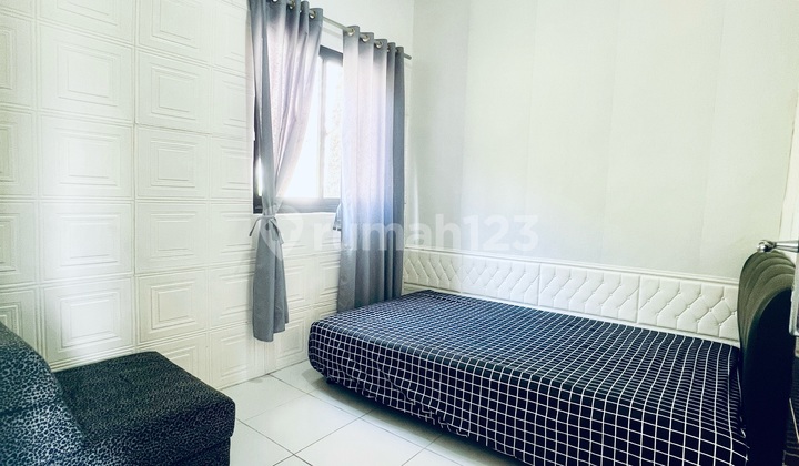 Fully Furnished House Near Unpad, ITB & Kahatex Safe and Cool Location Inside a Complex Fully Furnished House Near Unpad, ITB & Kahatex Safe and Cool Location Inside a Complex