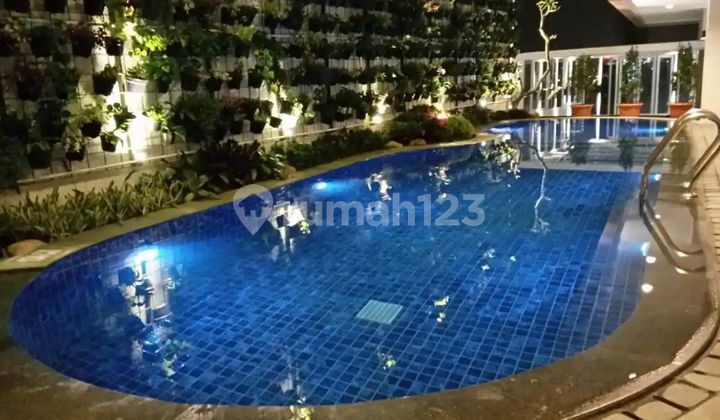 Hotel Bintang 3 Aktif Okupansi 90% Di Pusat Kota Bandung Hotel di Jl. Otto Iskandar Dinata, Kb. Jeruk, Kec. Andir, Kota Bandung, Jawa Barat, Asia Afrika 2309.0 m² SHM