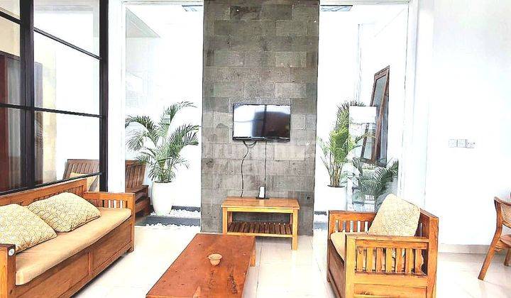 For Rent Villa 3 Bedroom Modern Kerobokan 2