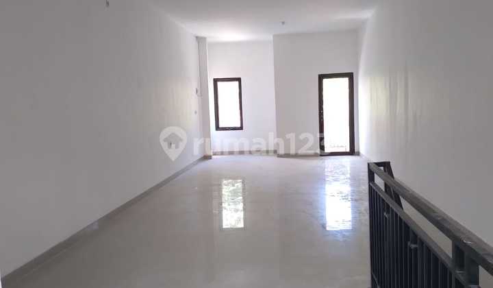 For Rent 3-Story Shop House Beside Main Road in Mahendradata 2