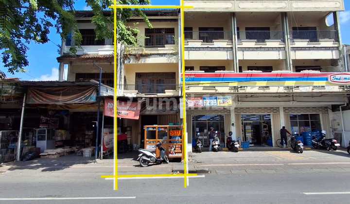 For sale fast 3-story shophouse in monang-maning 1