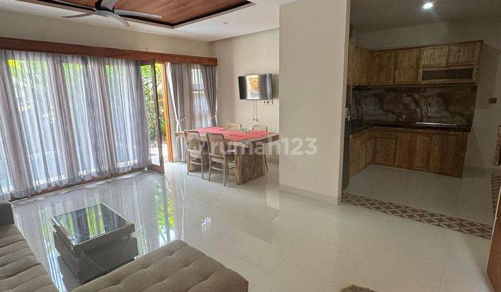 For Rent Villa rice field views from balcony In Tibubeneng 2