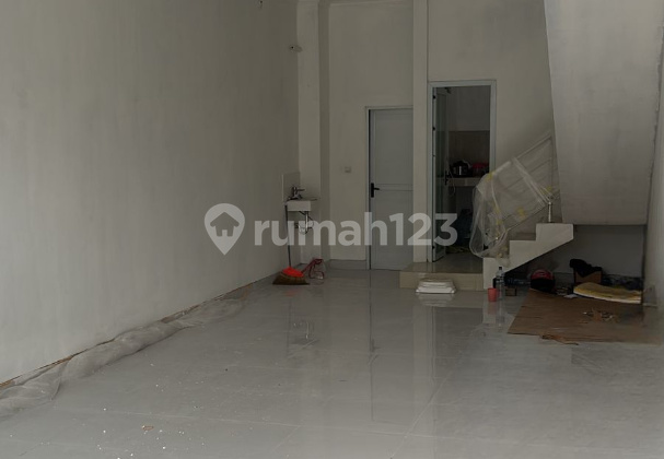 For Rent New 2-Story Shop House Ready to Occupy in Renon Denpasar 2