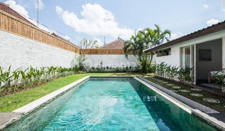 For Rent Beautiful Villa In Mertanadi Kerobokan 2