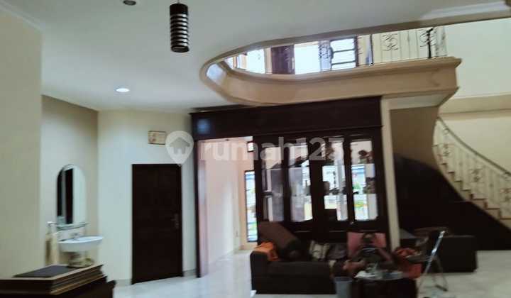 For Sale 2-Storey House SHM Access to Mall Living World Denpasar Bali
