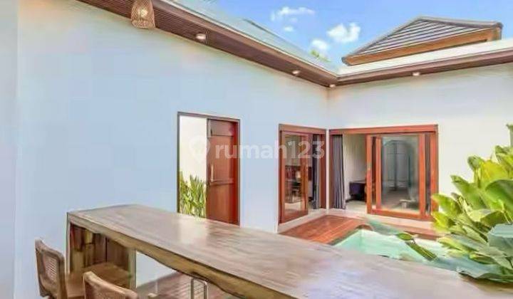 For Rent Tropical Villa 2 Bedroom in Canggu 2