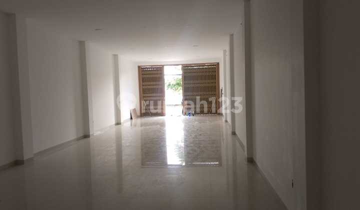 For Rent 2-Storey Shop House in Mahendradata, Denpasar