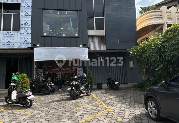 For Rent 3-Story Shop House with SHM IMB in Gatot Subroto Central Denpasar