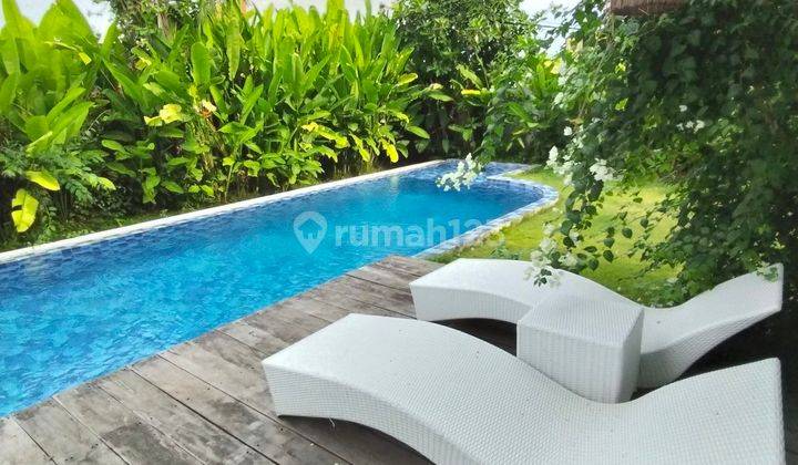 A 2-building private villa with 4 bedrooms big garden 2