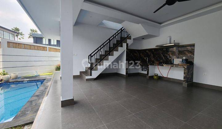 Disewakan Villa Baru 3 Kamar Area Bumbak, Umalas 2