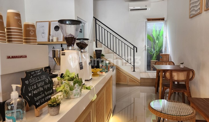 For Sale 2-Story Shop House in Strategic Location at Renon Center 2