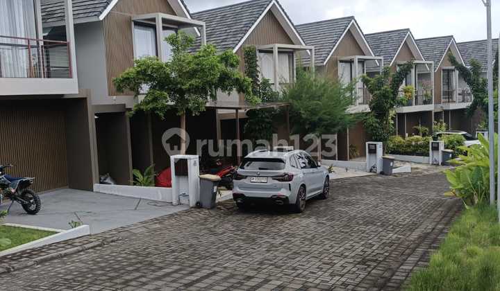 Disewakan Vila 2 Kamar Tidur di Jimbaran Disewakan Vila 2 Kamar Tidur di Jimbaran