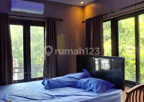 In a Rented House with 4 Bedrooms in Jimbaran