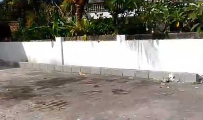 Disewakan Ruko baru 2 Lantai lokasi strategis di Uluwatu Disewakan Ruko baru 2 Lantai lokasi strategis di Uluwatu