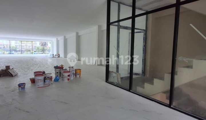 For Rent Office Business Space in Seminyak Bali 1