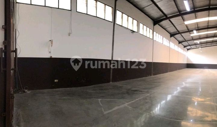 Premium Clean Warehouse In Caringin Premium Clean Warehouse In Caringin