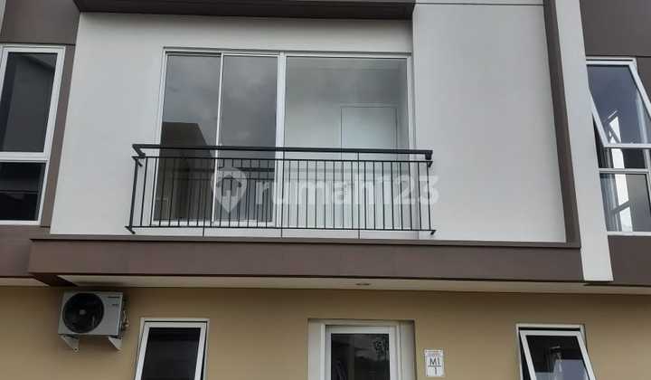 Disewakan Rumah Siap Huni Dizena, Bsd City 2