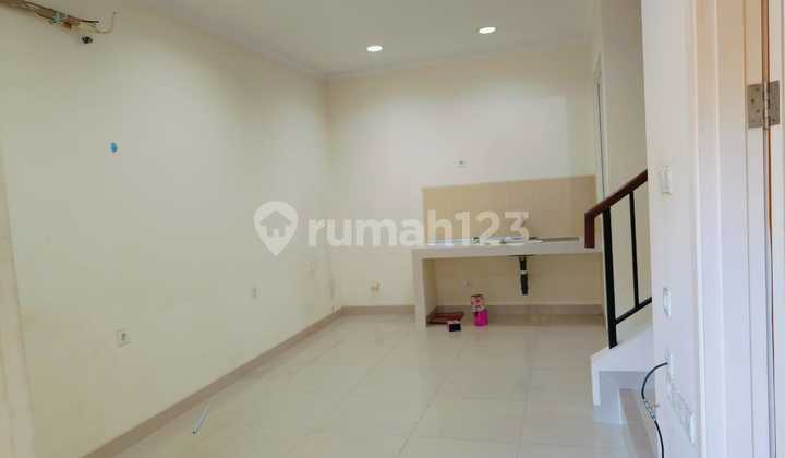 Ditawarkan Rumah Siap Huni Dicluster Tesla