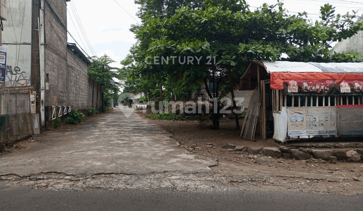 Sebidang Tanah 786m2 Dengan Tiga Muka Di Wedomartani Untuk Usaha Sebidang Tanah 786m2 Dengan Tiga Muka Di Wedomartani Untuk Usaha