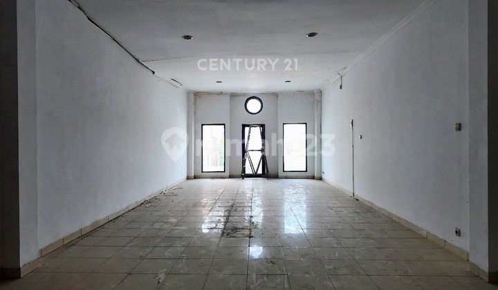 Disewakan Ruko Besar Dekat Malioboro Yogya Disewakan Ruko Besar Dekat Malioboro Yogya