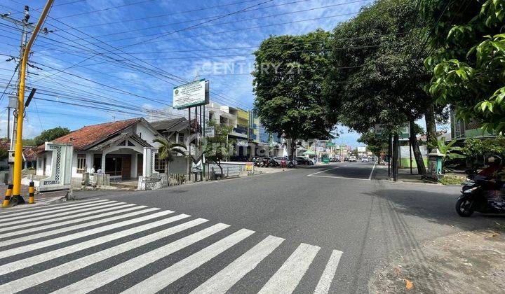 Rumah Di Jalan Utama Dekat Alun Alun Wonosari Gunung Kidul  2