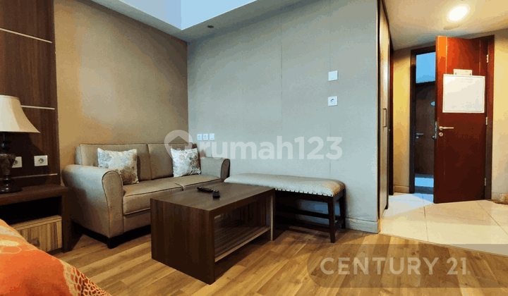 Fully Furnished Studio Apartment 10th Floor in Mataram City